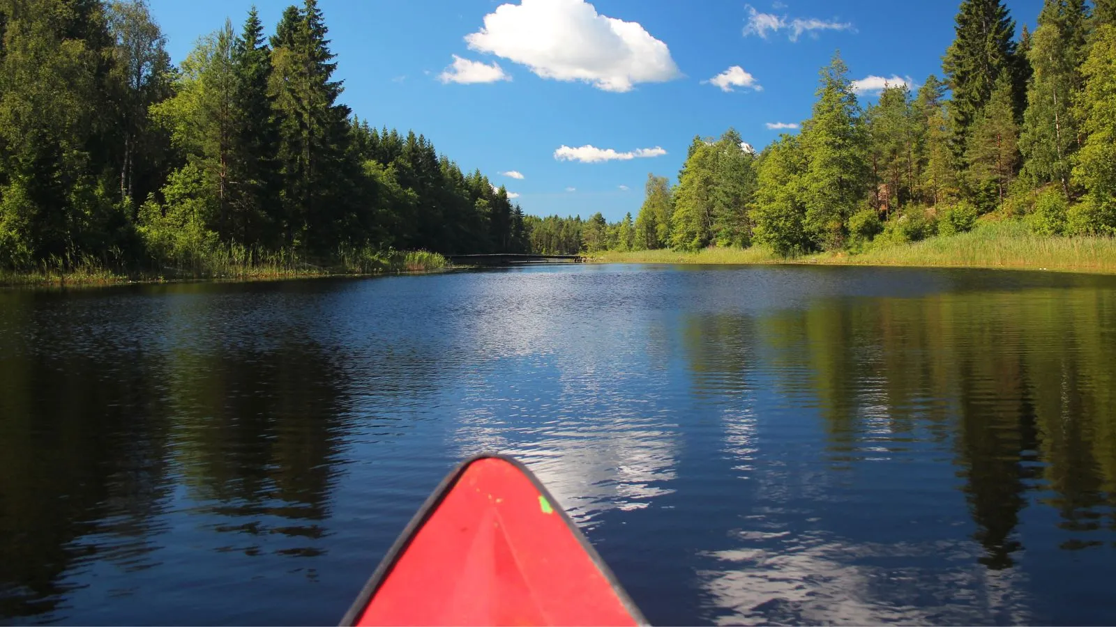 Can I get a divorce in Sweden if I live abroad?